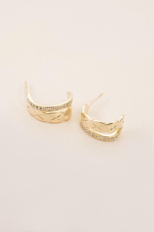 Elegant Huggie Hoop Earrings #Firefly Lane Boutique1