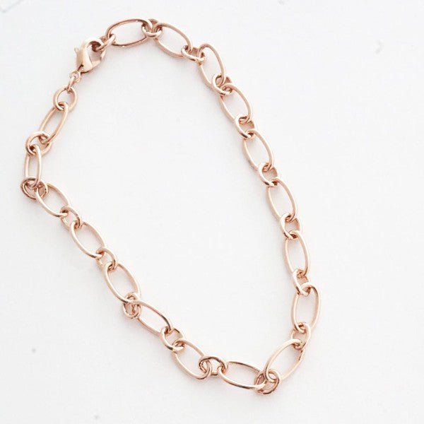 Willa Oval Gold Chain Bracelet #Firefly Lane Boutique1