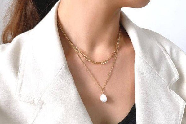 18K Gold Layered Gold Pearl Drop Necklace #Firefly Lane Boutique1